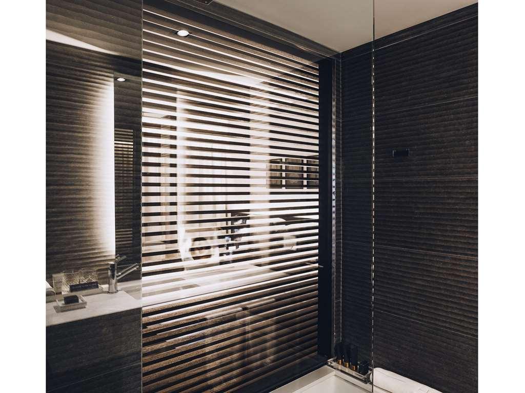 Sls Buenos Aires Puerto Madero Ξενοδοχείο Δωμάτιο φωτογραφία Bathroom